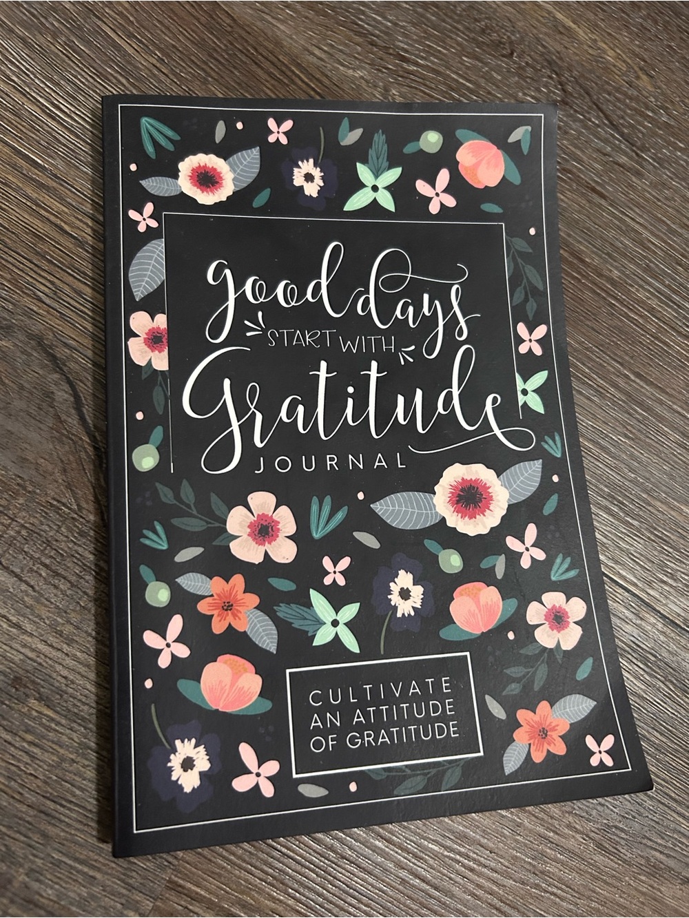 Good Days Start With Gratitude Journal - Floral Black